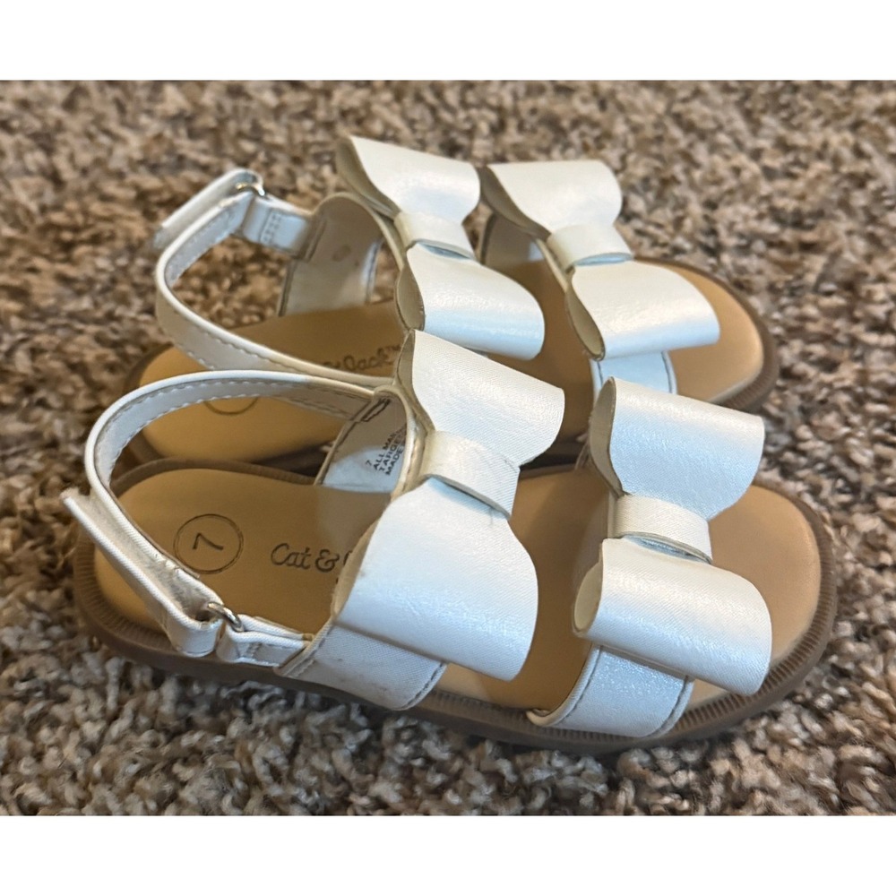 Cat & Jack Girls White Ruby Bow Sandals Size 7 - Picture 5 of 9